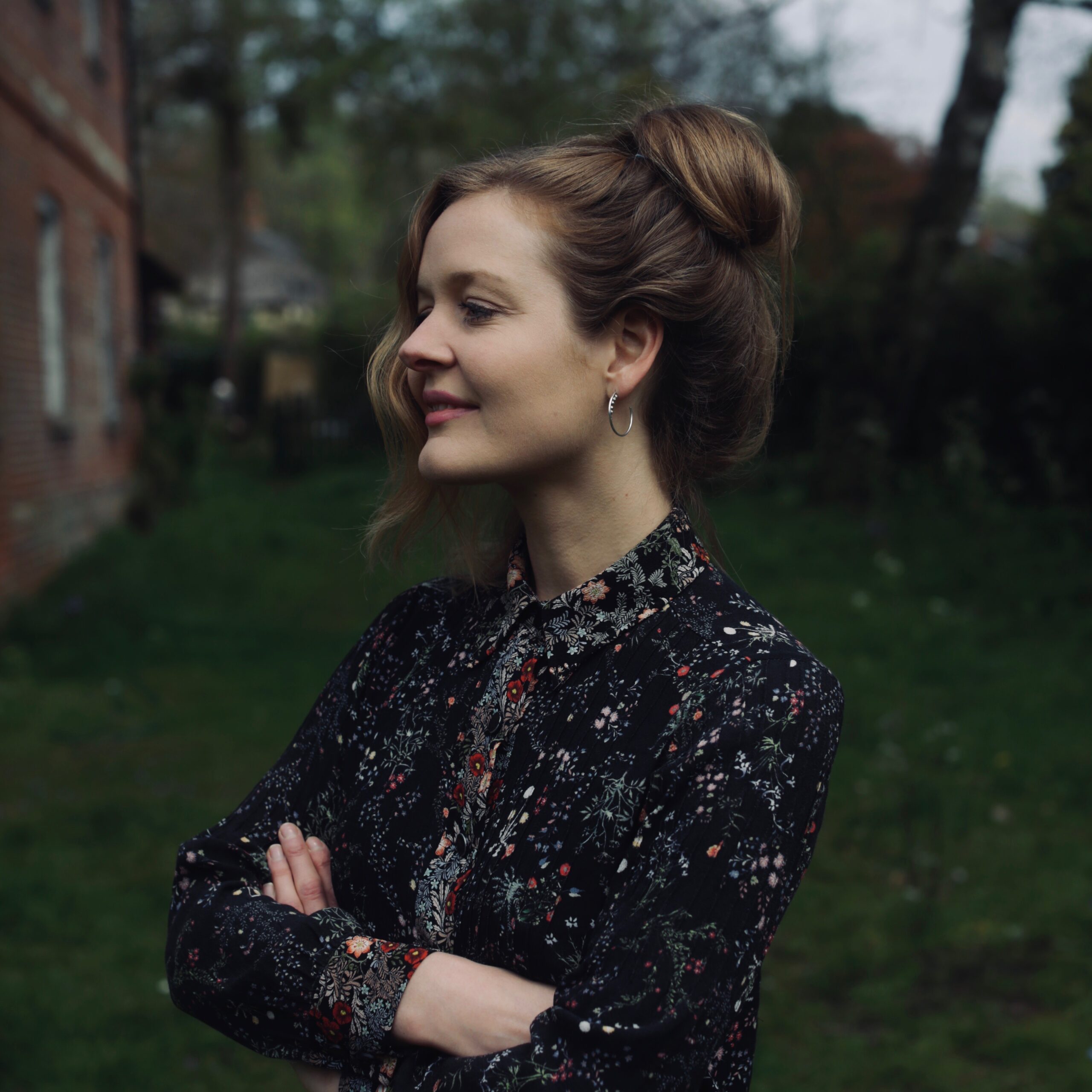Lily Hunter Green img